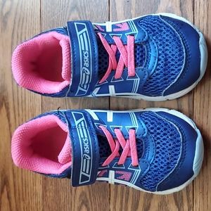 Asics Contend 4 shoes